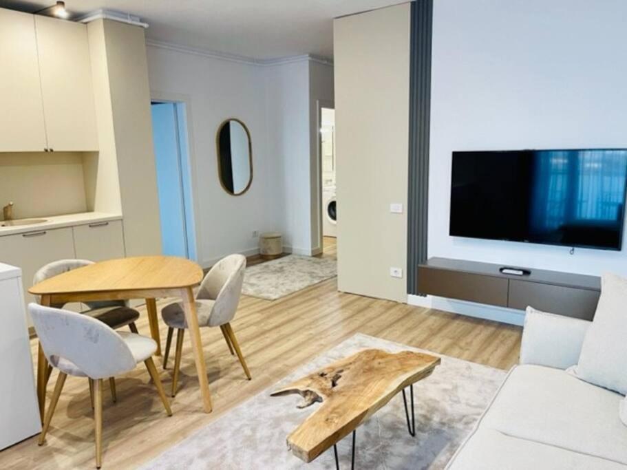 Joy City Stay Vivalia 7B-26 Timisoara Luaran gambar